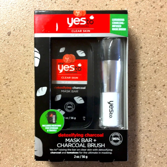 Charcoal Face/Skin Care Set (4 items) - Picture 3 of 4